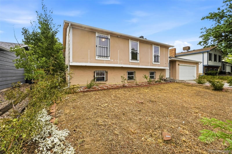 16683 E Kansas Dr, Aurora, CO 80017