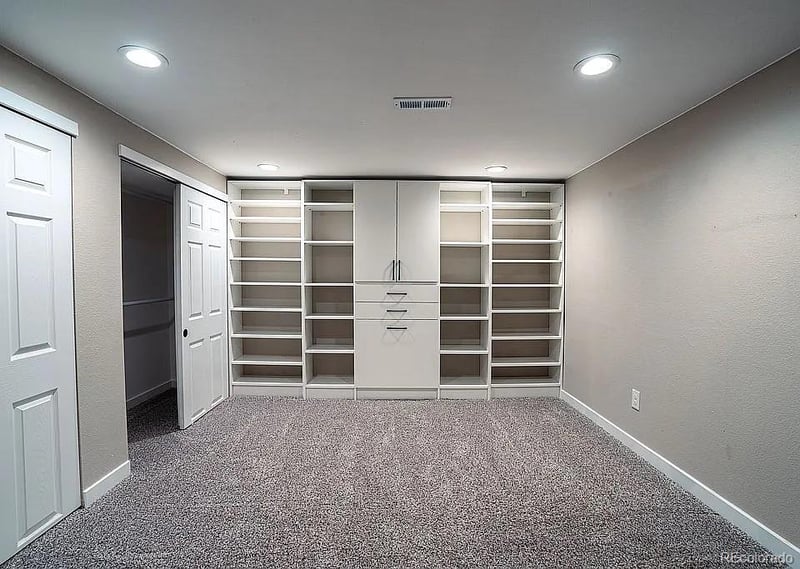 4854 S Parfet St, Littleton, CO 80127