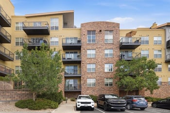 9079 E Panorama Cir #413, Englewood, CO 80112