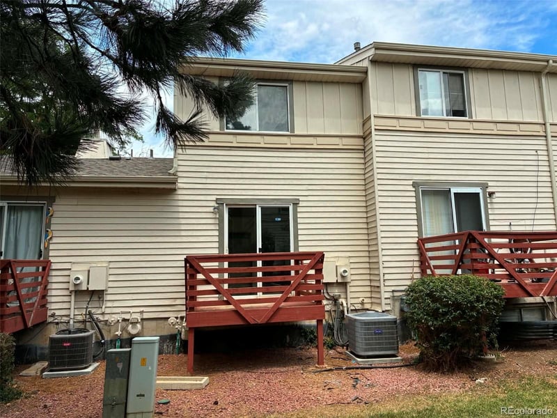 17670 E Loyola Dr #B, Aurora, CO 80013
