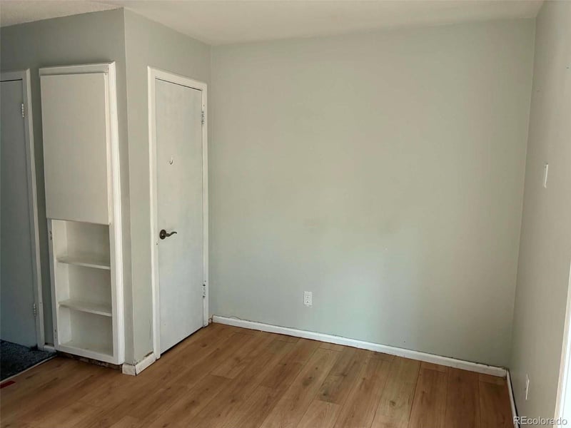 17670 E Loyola Dr #B, Aurora, CO 80013
