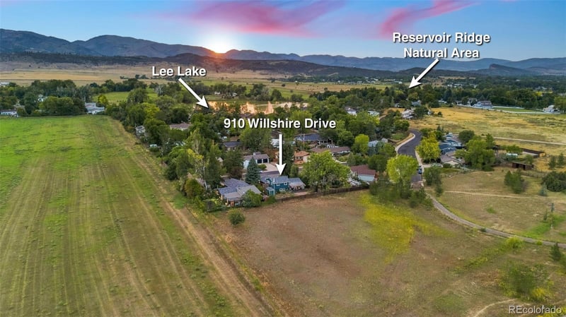 910 Willshire Dr, Fort Collins, CO 80521