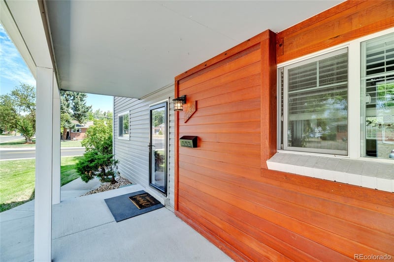 5982 Taft St, Arvada, CO 80004