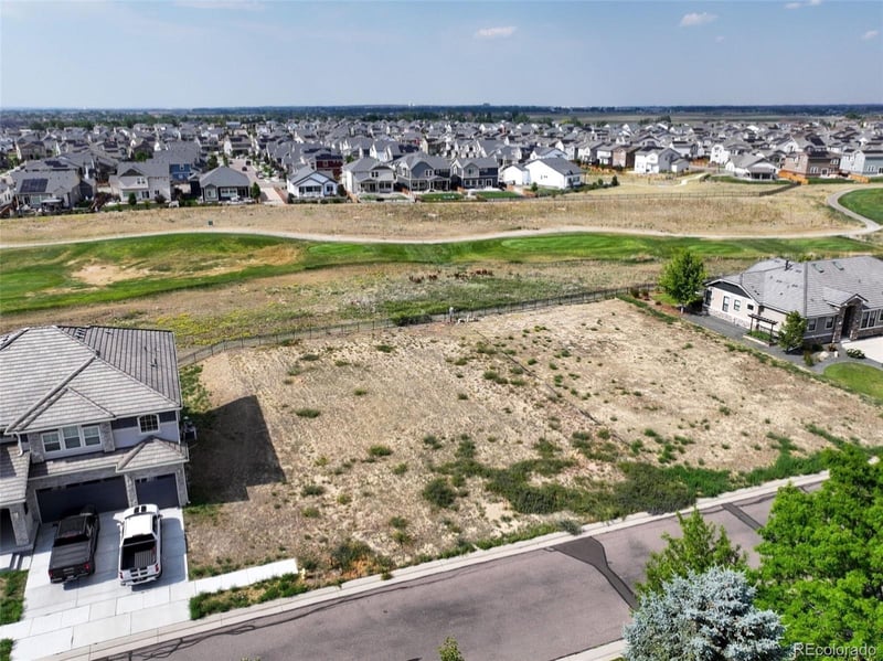 16371 Fairway Dr, Commerce City, CO 80022