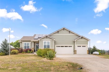 2657 Peregrine Creek Dr, Milliken, CO 80543