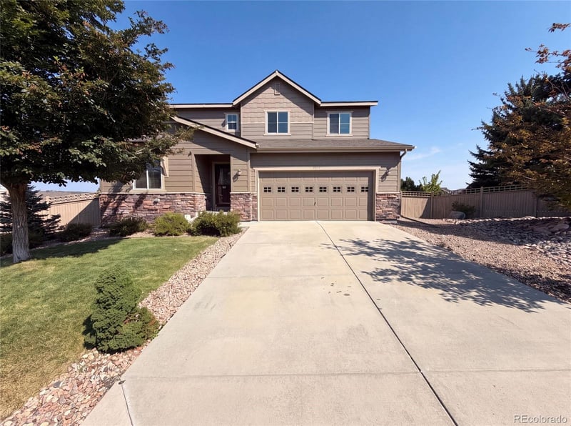 4219 Dunsinane Way, Castle Rock, CO 80104