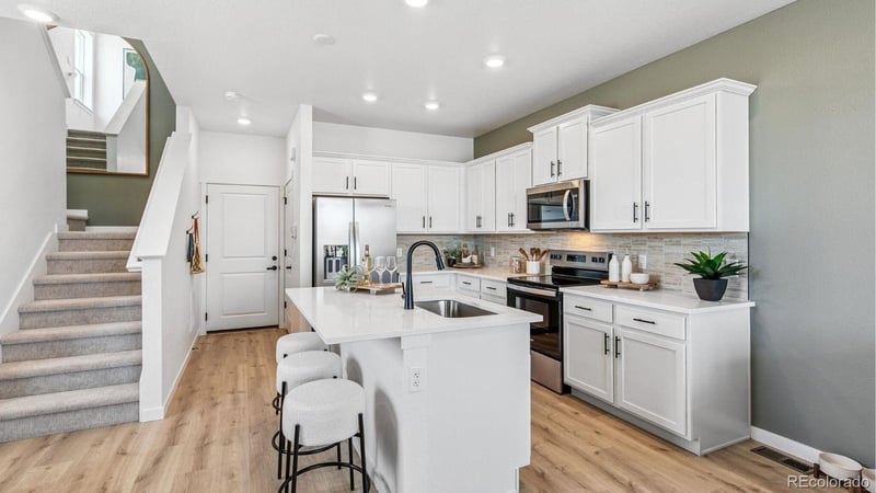 9853 Bahama St, Commerce City, CO 80022