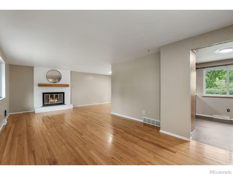 6128 S Madison Ct, Centennial, CO 80121