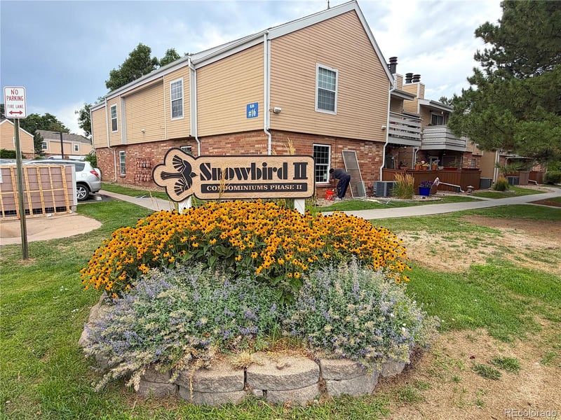 3336 S Ammons St #12-106, Lakewood, CO 80227