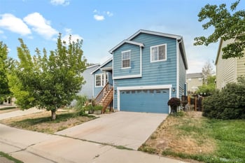 296 Wagonwheel Dr, Fort Lupton, CO 80621
