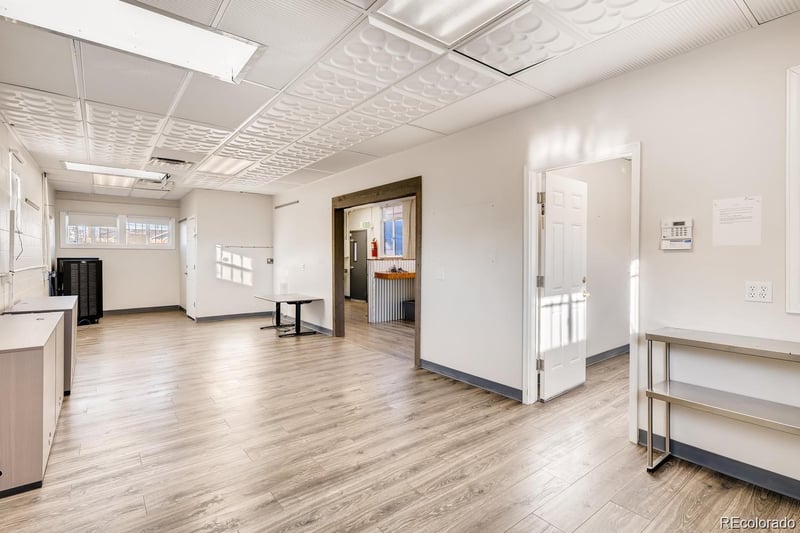3015 W 9th Ave, Denver, CO 80204