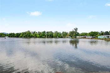 8201 S Santa Fe Dr Lot 102, Littleton, CO 80120