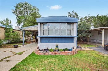 8201 S Santa Fe Dr Lot 102, Littleton, CO 80120