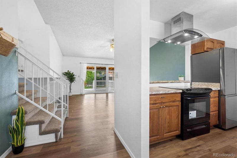 5832 S Netherland Cir, Aurora, CO 80015