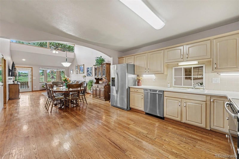 1566 W 29th St, Loveland, CO 80538