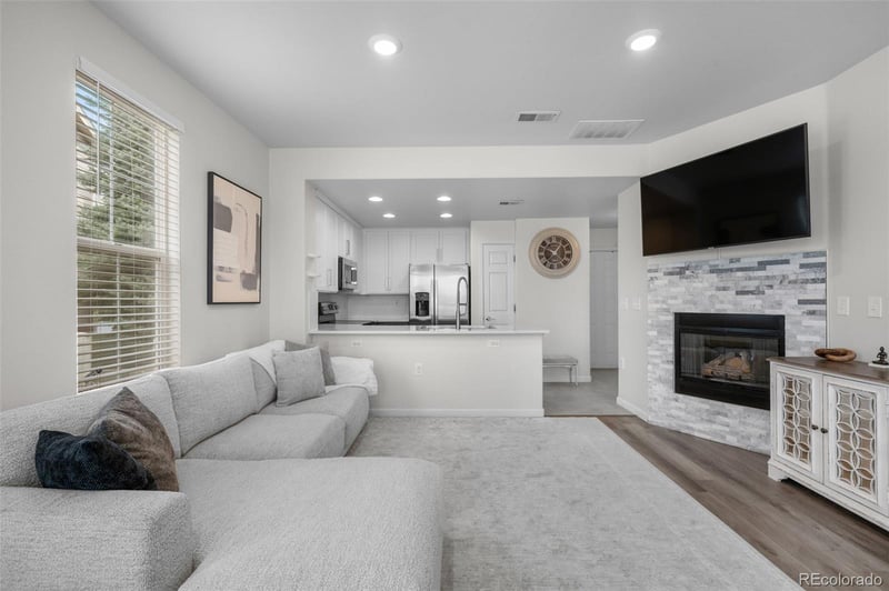 16170 E Geddes Ln #15, Aurora, CO 80016