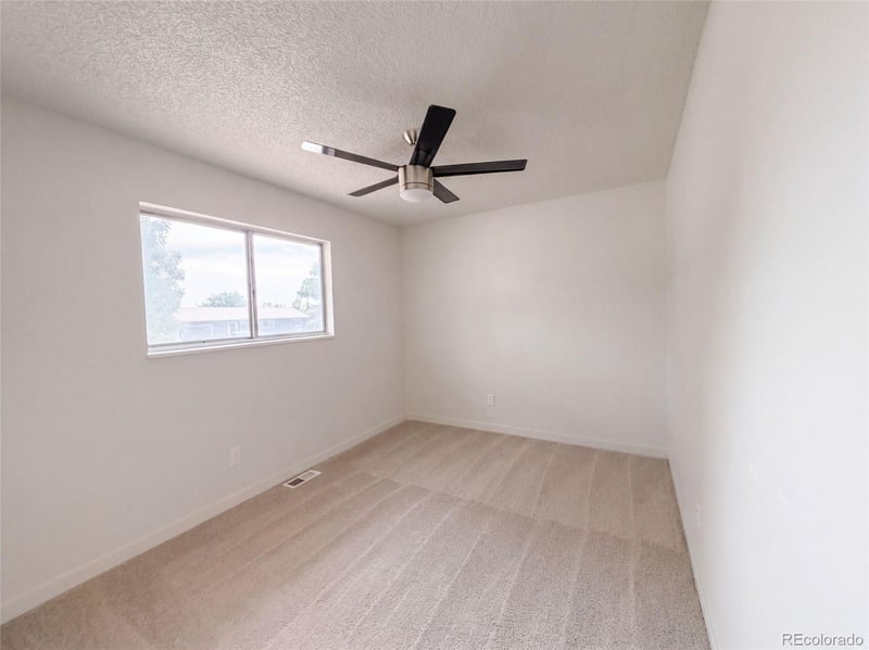 7715 4th St, Wellington, CO 80549