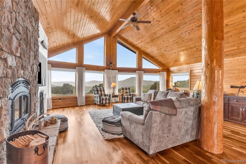 256 Mountain Top Rd, Canon City, CO 81212