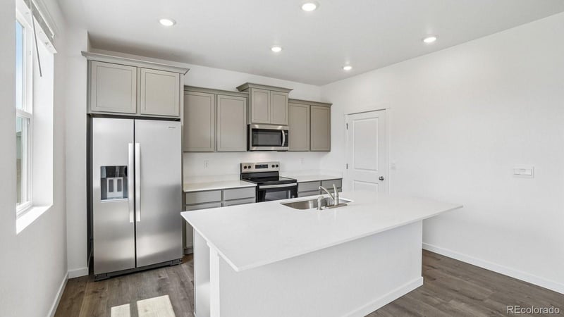 43113 Castle Stuart St, Elizabeth, CO 80107