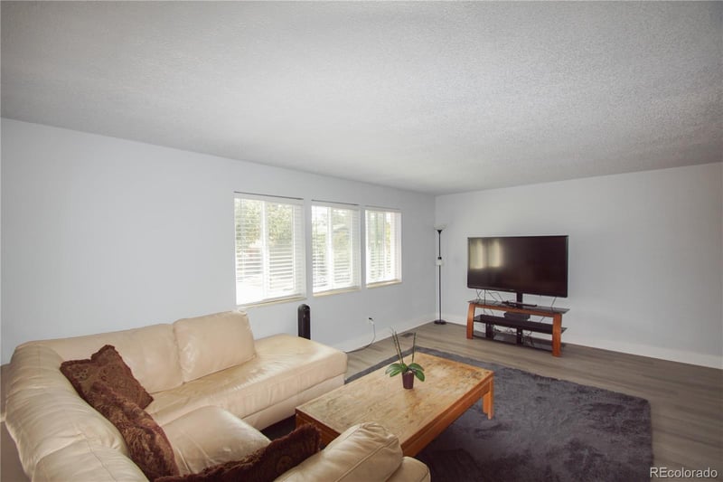 1501 S Dawson St, Aurora, CO 80012