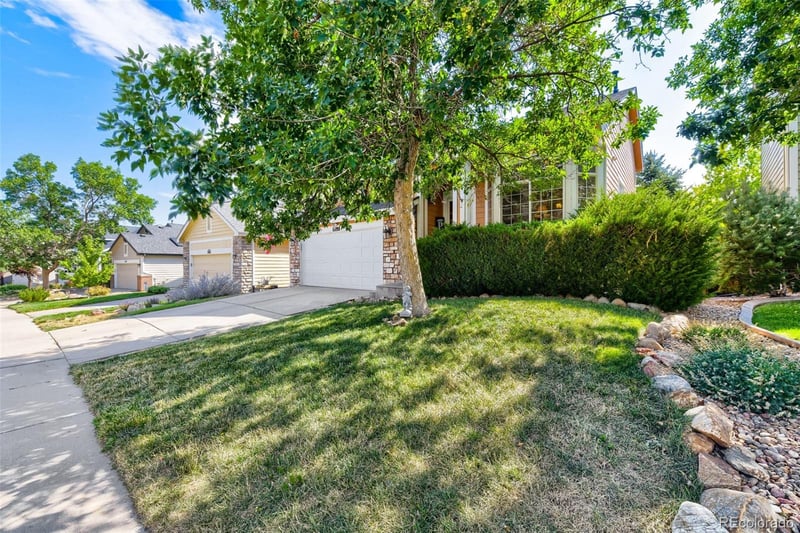 3347 Thistlebrook Cir, Littleton, CO 80126