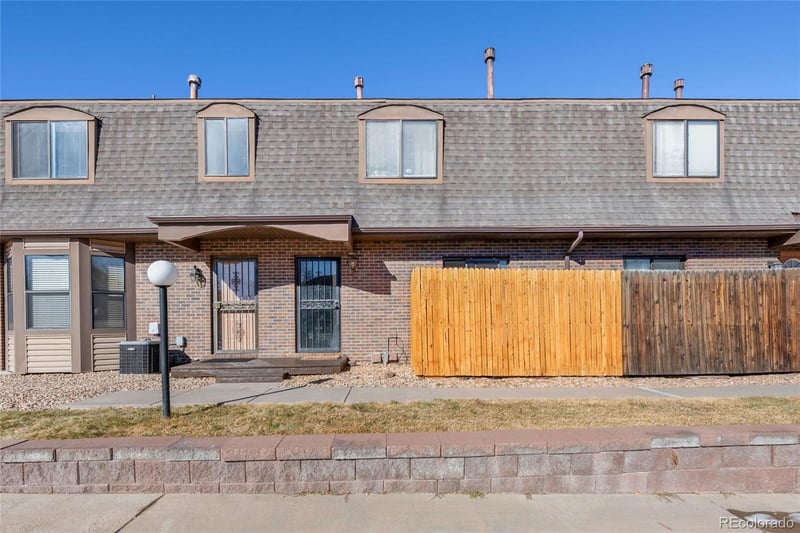 1379 S Idalia St #C, Aurora, CO 80017