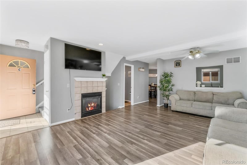 1379 S Idalia St #C, Aurora, CO 80017
