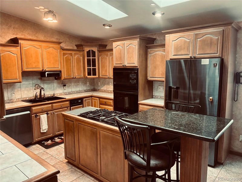 1223 E Rio Grande St, Colorado Springs, CO 80910