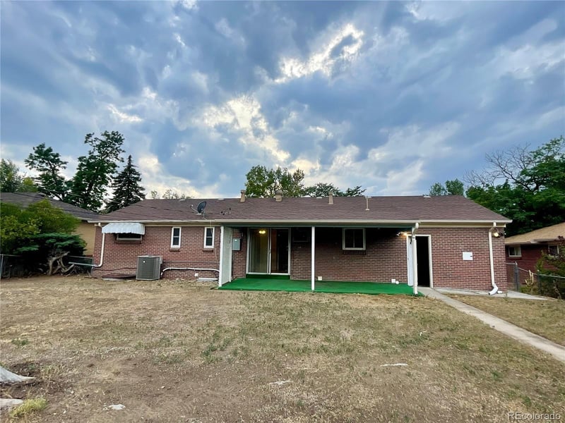 442 Fulton St, Aurora, CO 80010