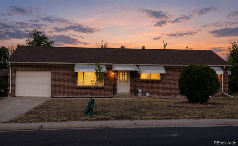 442 Fulton St, Aurora, CO 80010