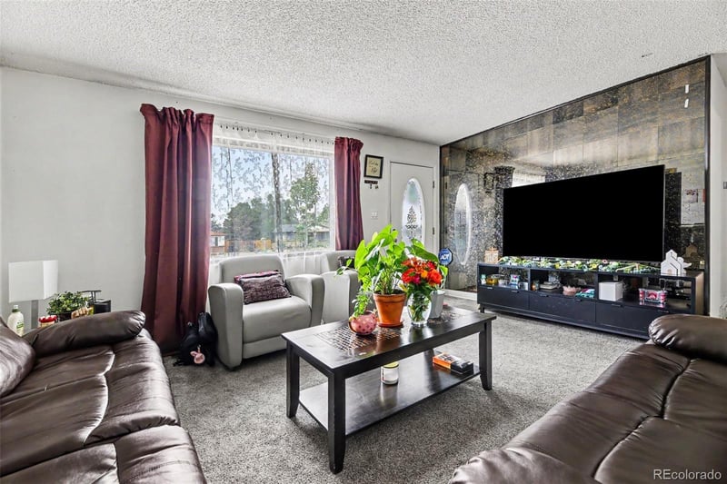 5534 Xanadu St, Denver, CO 80239