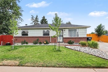 5534 Xanadu St, Denver, CO 80239