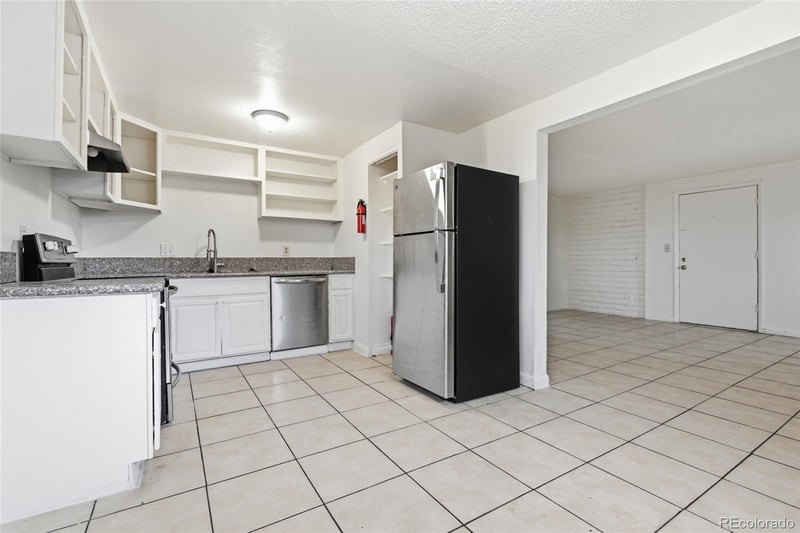 875 S Quebec St #1, Denver, CO 80247