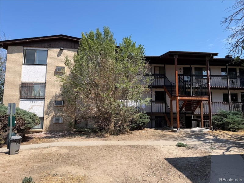 875 S Quebec St #1, Denver, CO 80247
