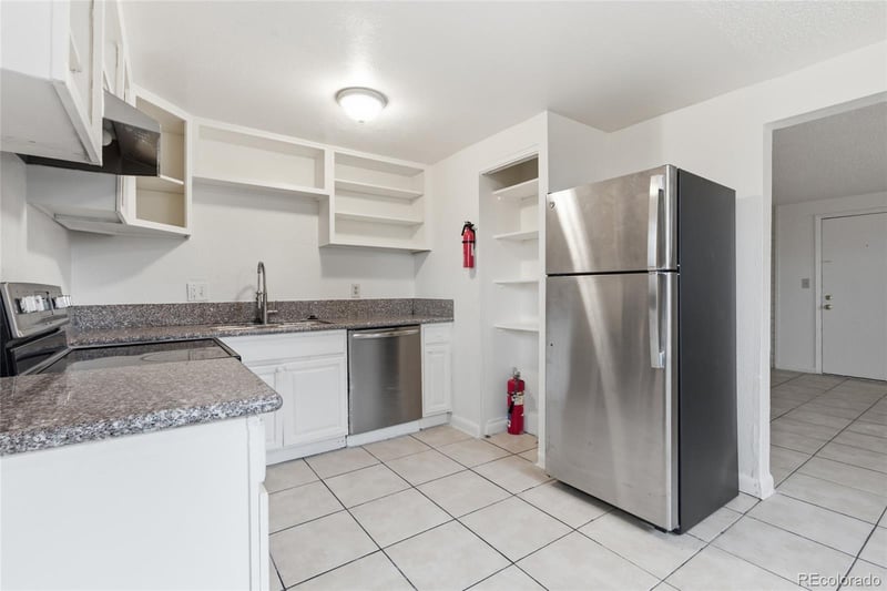 875 S Quebec St #1, Denver, CO 80247