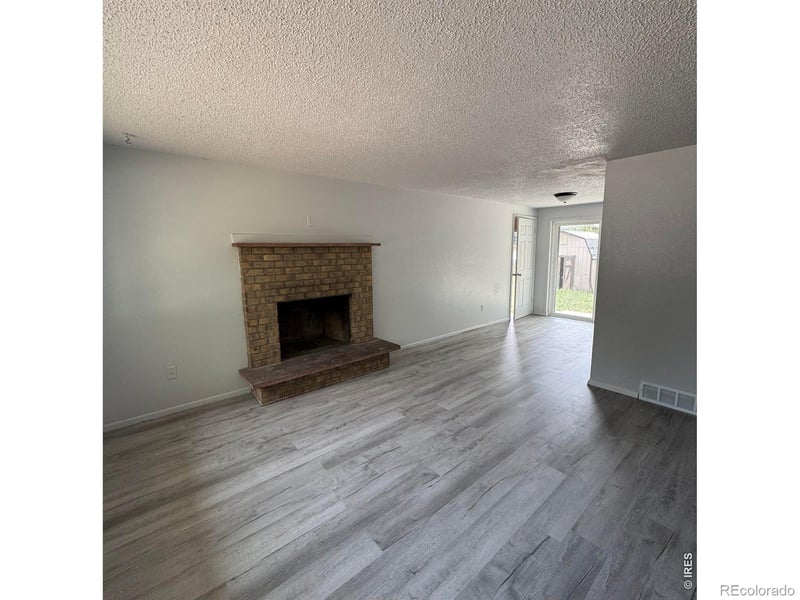 47 University Dr, Longmont, CO 80503