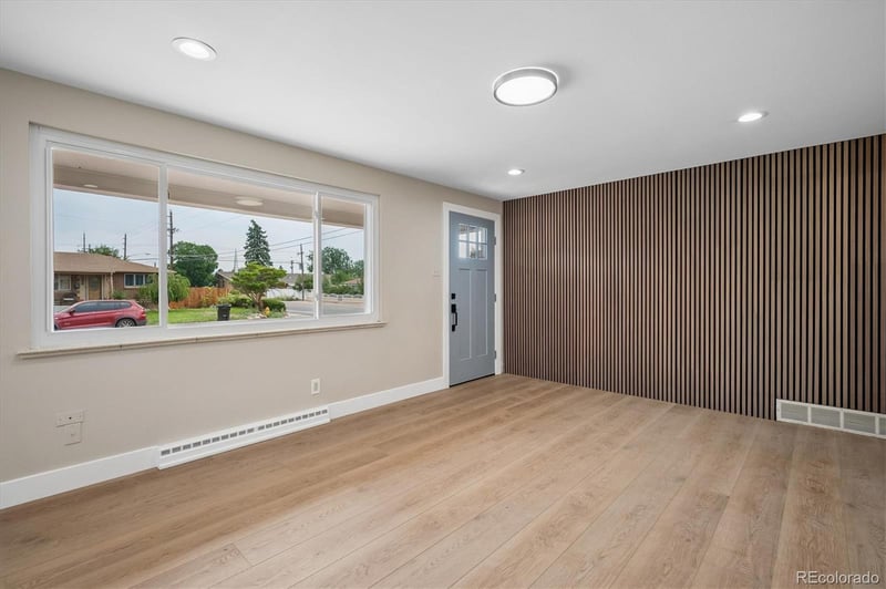 1495 S Benton St, Denver, CO 80232