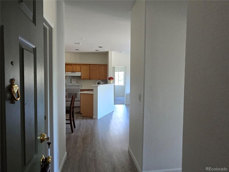 7375 S Alkire St #205, Littleton, CO 80127