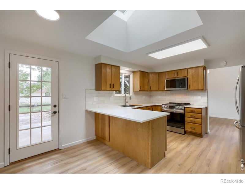 2305 Lake Park Dr, Longmont, CO 80503