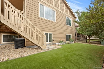 4961 S Versailles Cir, Aurora, CO 80015