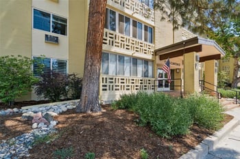 580 S Clinton St #5A, Denver, CO 80247