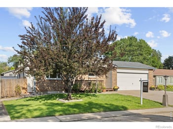 1685 Geneva Cir, Longmont, CO 80503