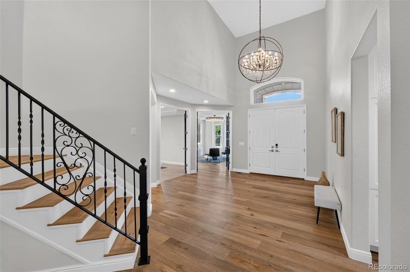 11940 E Lake Ct, Englewood, CO 80111