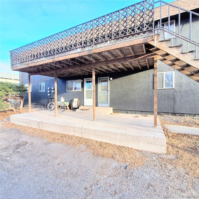 1065 Magnolia St, Colorado Springs, CO 80907