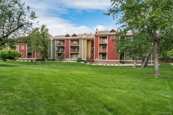 2892 Shadow Creek Dr #111, Boulder, CO 80303