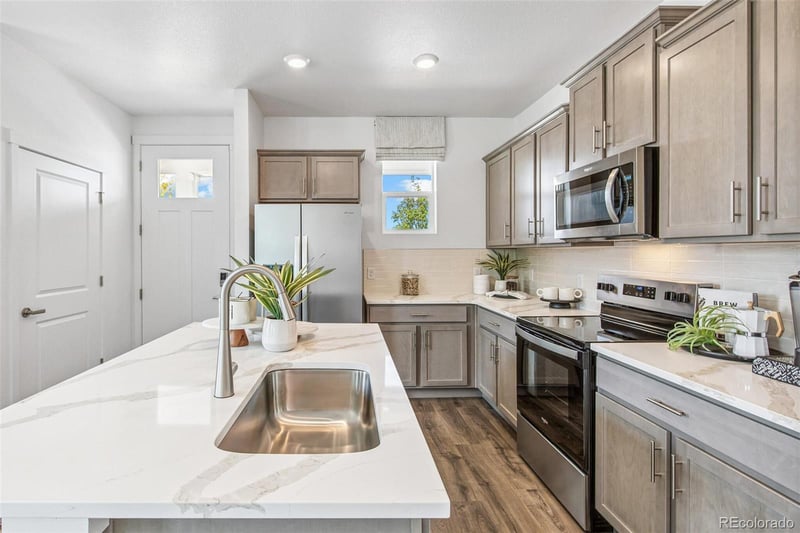 1399 S Clinton St #A, Denver, CO 80247