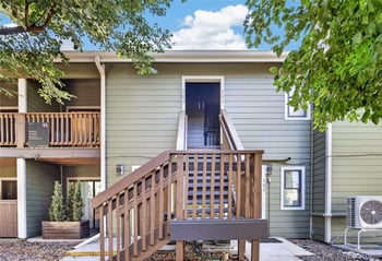 540 S Forest St #4-202, Denver, CO 80246