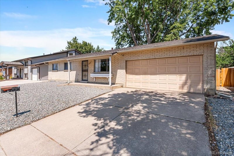 5530 Crystal Way, Denver, CO 80239