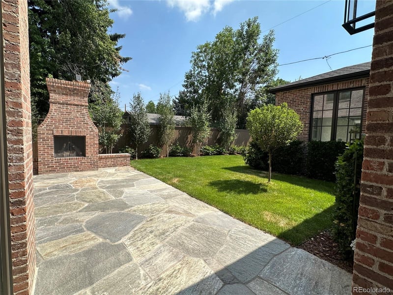 2520 S Fillmore St, Denver, CO 80210