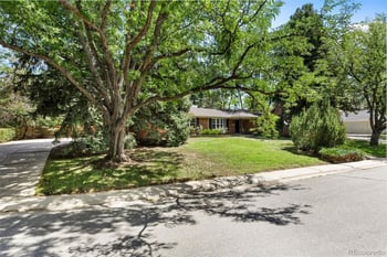 1854 E Lake Dr, Littleton, CO 80121